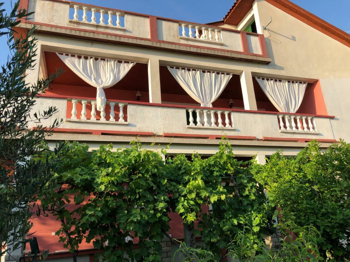 Apartments Ankica Кампор Экстерьер фото